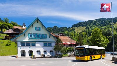 «Innerthal, Gemeindeplatz» am Wägitalersee
